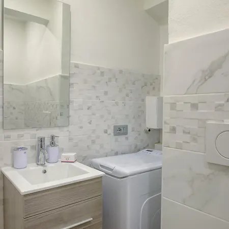 Patty New In Center - Happy