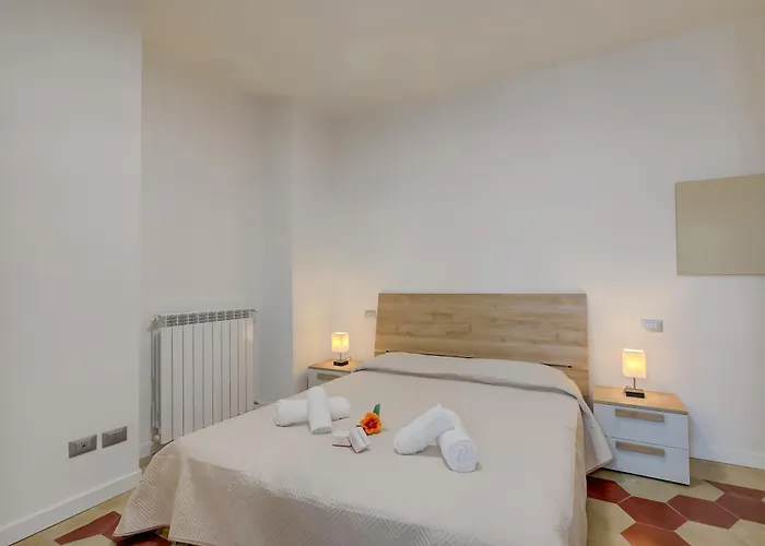 아파트 Patty New In Center - Happy *